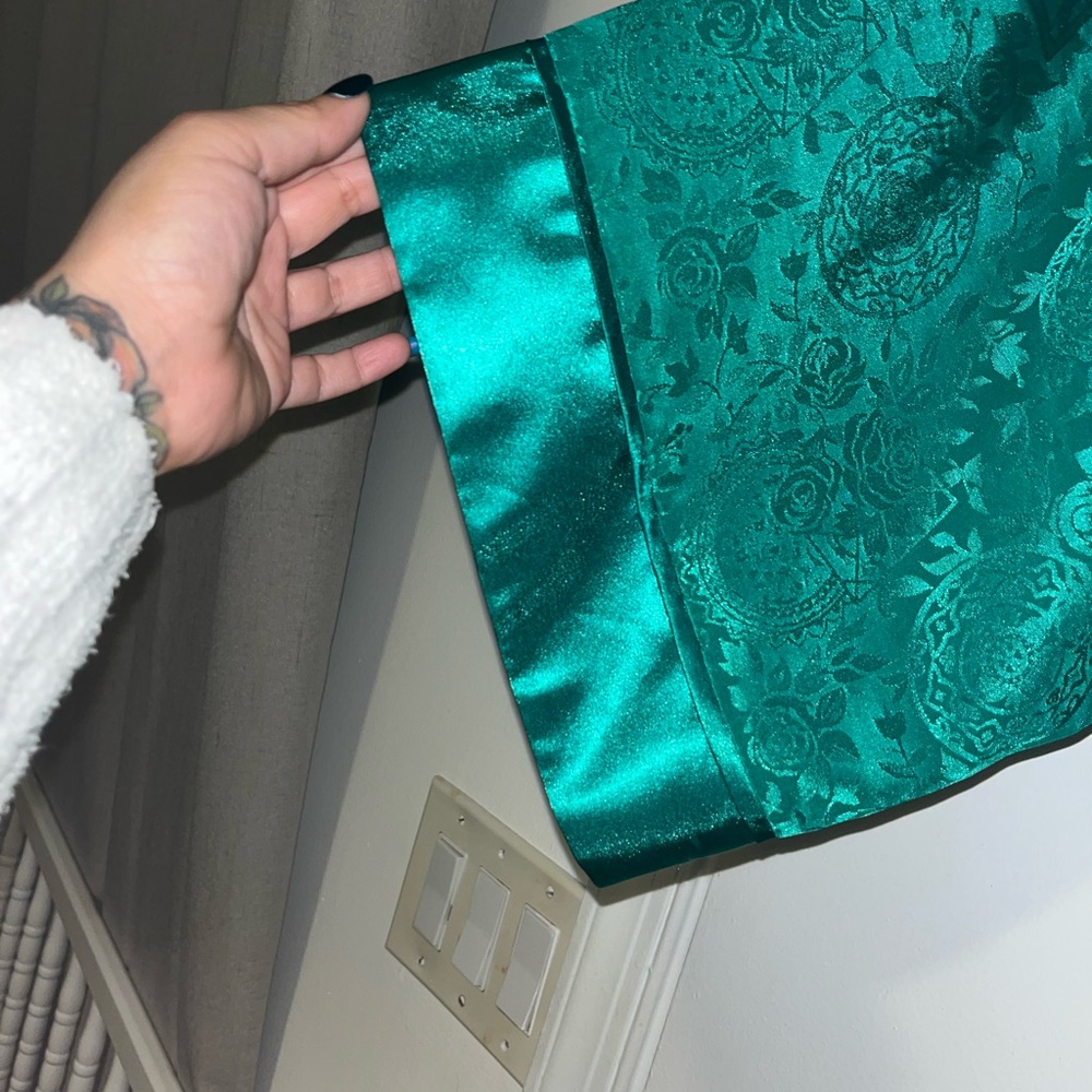 Vintage Victoria’s Secret Gold Label Satin Kimono Robe | Emerald Green One Size - Picture 7 of 9